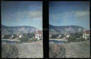 Blick auf die Stadt Zapallar an der chilenischen Pazifikküste