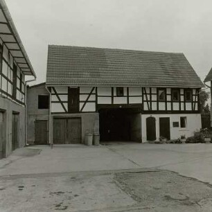 Glauchau-Gesau, Torhaus eines Vierseithofes, Hofansicht