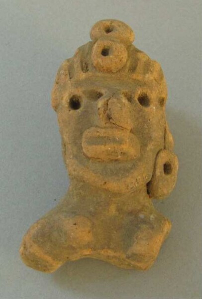 Figurine en argile (fragment)