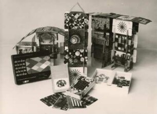 Bauspiel "Wolkenkuckuckshaus" von Charles Eames