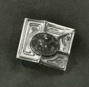 Brosche von Elisabeth Treskow