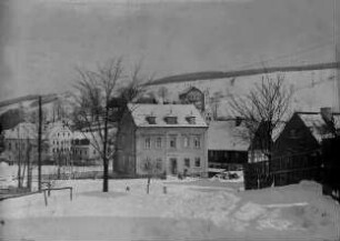 Wohn- und Firmenhaus von Hermann Krauße : li. Engel-Gasthof, oben: Berg-Gut