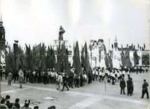FDJ-Aufmarsch beim Deutschlandtreffen 1964