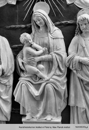 Retabel mit thronender Madonna und Heiligen