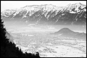 Interlaken: Blick vom Luegibrüggli auf Interlaken