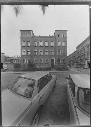 Leipzig-Zentrum, Elsterstraße 39. Wohnhaus. Straßenfront