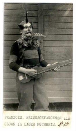 Kriegsgefangenenlager Puchheim: Nr. 10: Französischer Kriegsgefangener als Clown