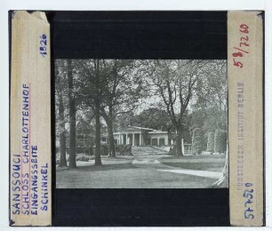Potsdam, Sanssouci, Schloss Charlottenhof : Außenansicht, Eingangsseite