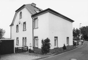 Villa; Gelnhausen, Godobertusweg 7, Kapellenweg 11