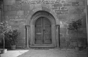 Benediktinerpropstei Sankt Johannes der Täufer — Westportal