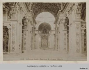 Innenansicht des Petersdoms - Fotografie di Roma