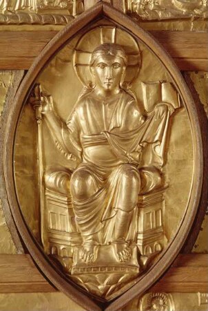 Der Hochaltar des Aachener Münsters — Pala d'Oro Ottos III. — Thronender Christus