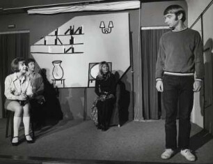 Maximilian Pfeiferling: Margot Rothweiler, Knut Reschke, Juliane Gregor, Wolfgang Wiehe, Regie Dieter Kursawe