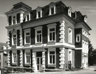 Oelsnitz/Vogtland, Lessingstraße 1. Fabrikantenvilla (Wohnhaus) (um 1900)