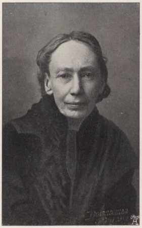 Brustporträt von Louise Michel