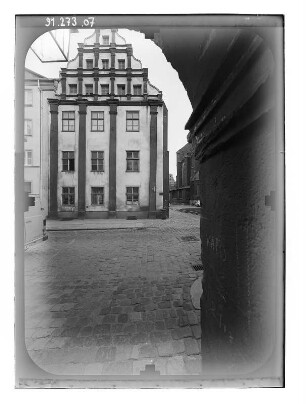 Stralsund-Altstadt, Semlowerstraße 9. Wohnhaus (1682). Straßenfront