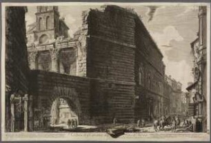 Veduta degli avanzi del Foro di Nerva