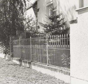 Einfriedung
