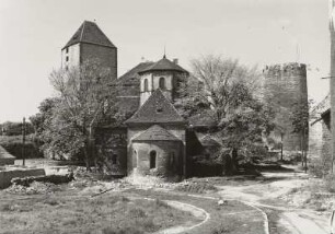 Burg Querfurt : Burg mit Marterturm, Burgkirche und Dickem Heinrich, Ansicht von Nordosten