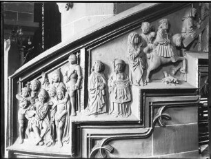 Villingen Münster Kanzelgeländer mit Darstellung der Kreuzigung