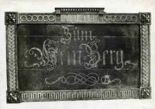 Wirtshausschild "Zum Weinberg"