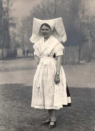 Tanztracht aus Straupitz : Kleidung - niedersorbische Tracht. Ort: Tšupc / Straupitz. Tanztracht