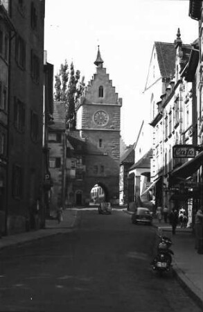 Überlingen: Straße mit Tor