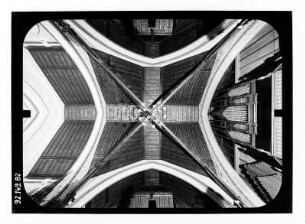 Warin. Stiftskirche (1874-1878). Decke