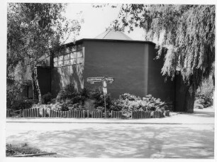 Kath. St. Bonifatiuskapelle; Frankfurt, Bonameser Hainstraße 25