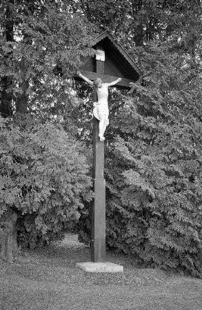 Friedhofskreuz (Friedhofskreuz); Eiterfeld, Schulstraße 17