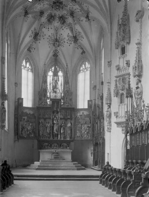 Altar in zweiter Öffnung
