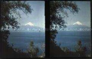 Blick auf den Vulkan Osorno am Llanquihue-See im Süden von Chile