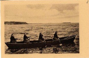 Ellerbek - Alt-Ellerbek - Fischerfrauen im Boot