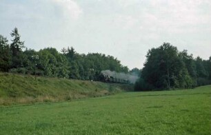 Rot am See Lok 050 833 Nahverkehrszug B4yg-Wagen