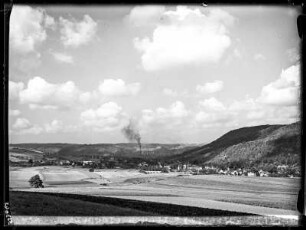 Im Poisenwald, rechts Windberg