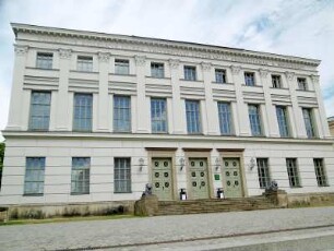 Halle: Hauptgebäude der Martin-Luther-Universität