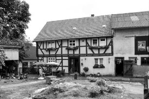 Wohnhaus (Wohnhaus, Fachwerk); Vöhl, Kirchplatz 3