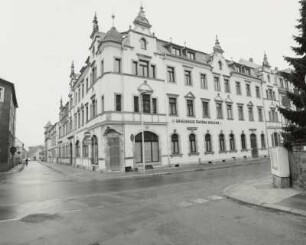 Wohnhaus mit Gaststätte "Diogenis"