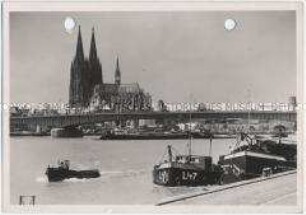 Köln, Neue Deutzer Brücke und Hohe Domkirche St. Petrus