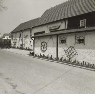 Arnsdorf bei Dresden, Käthe-Kollwitz-Straße 2. Wohnhaus
