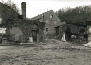 Meißen-Klosterhäuser, Hochuferstraße. Ruine des Benediktiner-Nonnenklosters zum Heiligen Kreuz (1201/1250). Mauerreste