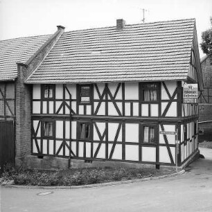 Neu-Eichenberg, Bogengasse 1