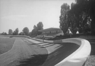 Radrennbahn