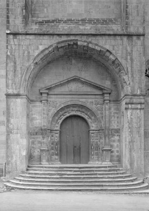 Église Saint-Vincent — Portal