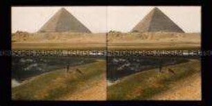 Blick auf die Cheops-Pyramide, älteste und größte der drei Pyramiden von Gizeh