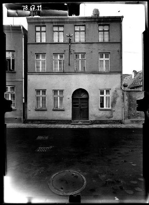 Güstrow : Hollstraße 17,18