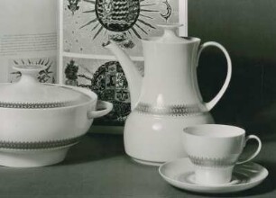 Service "Rotunda" von Tapio Wirkkala und Richard Scharrer