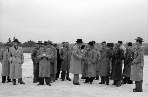 Bâle-Mulhouse: Gruppe der Journalisten auf dem Flugplatz