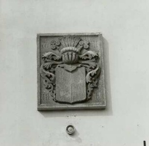 Wappen über dem Portal