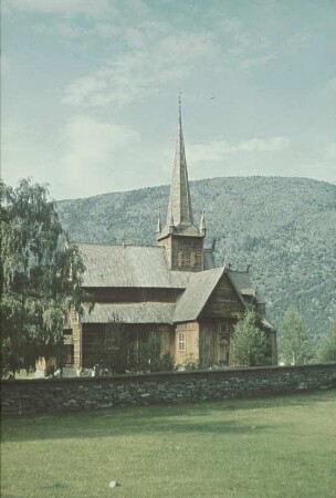 Stabkirche : Reisefotos Norwegen. Lom. Stabkirche (um 1200) in einem Seitental des Gudbrandsdals
